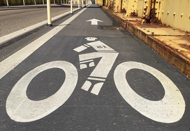 clemente-bike-lane-marker