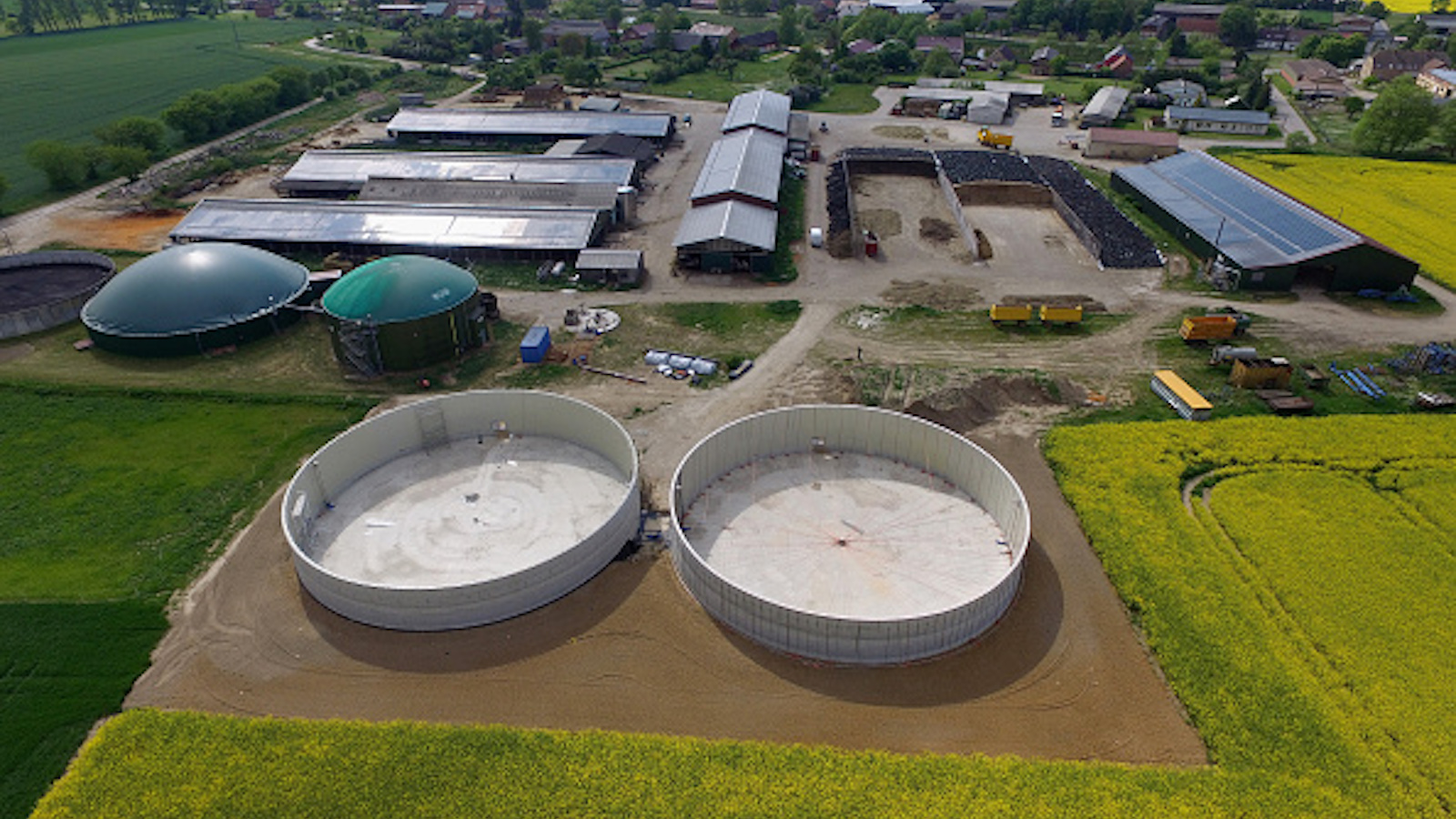 an aerial photo of a German biogas facility