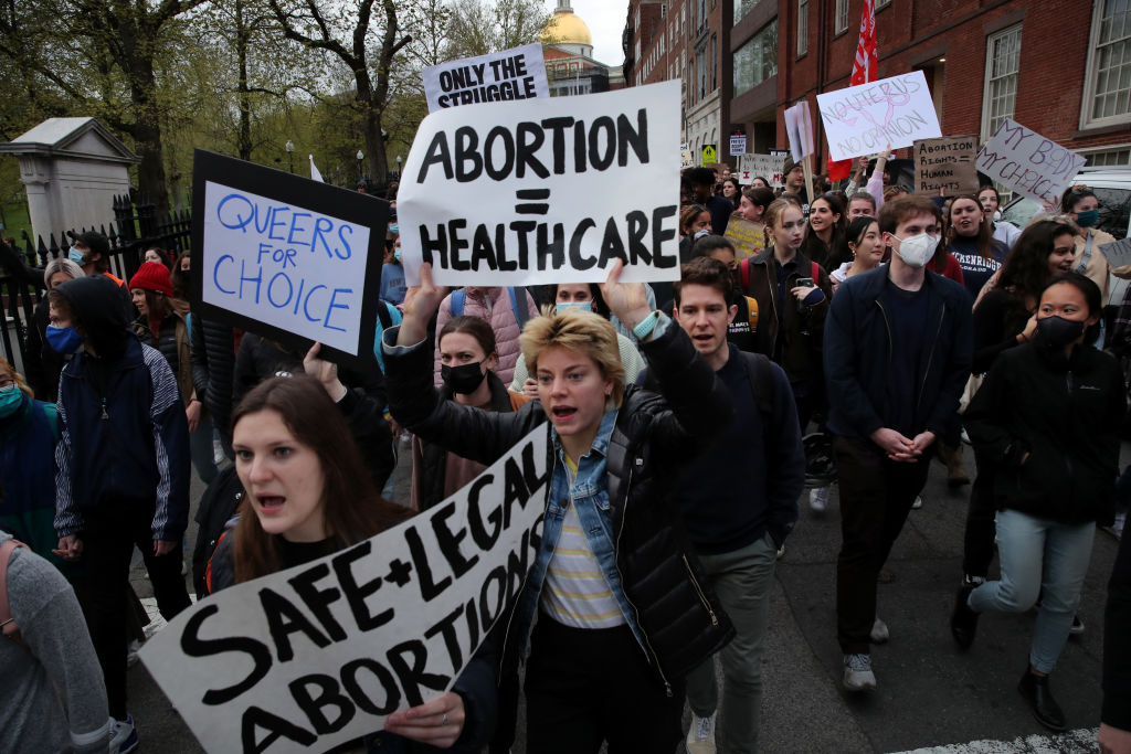 Protest-SCOTUS-abortion-Roe